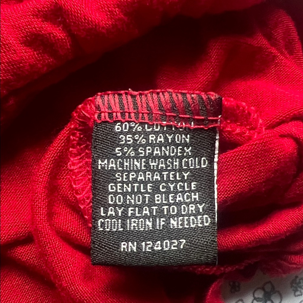 Red V-Neck Top - Picture 3 of 5